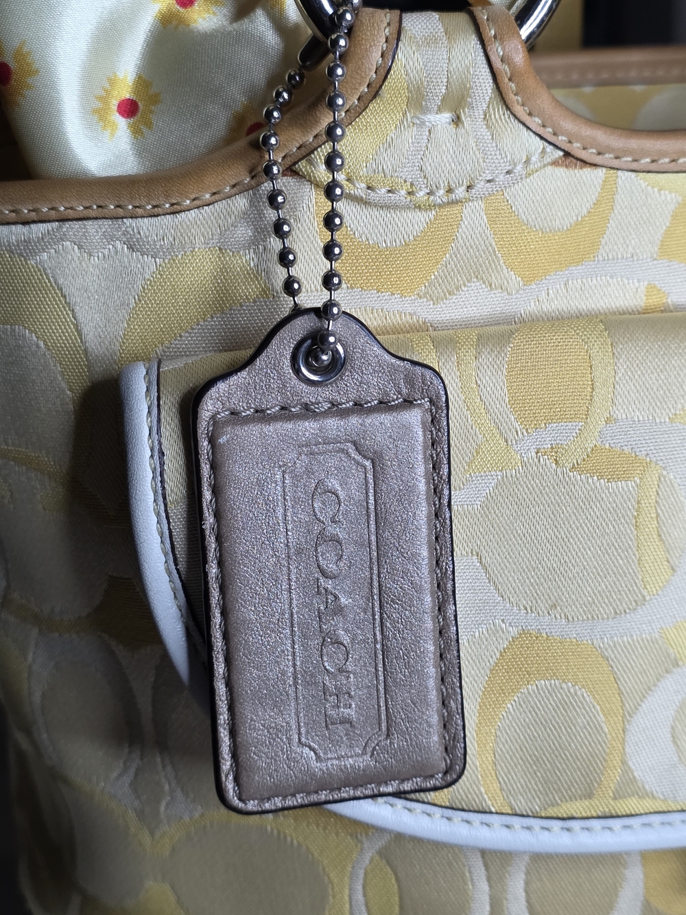 Coach XL Light Brown Metallic Leather Hangtag